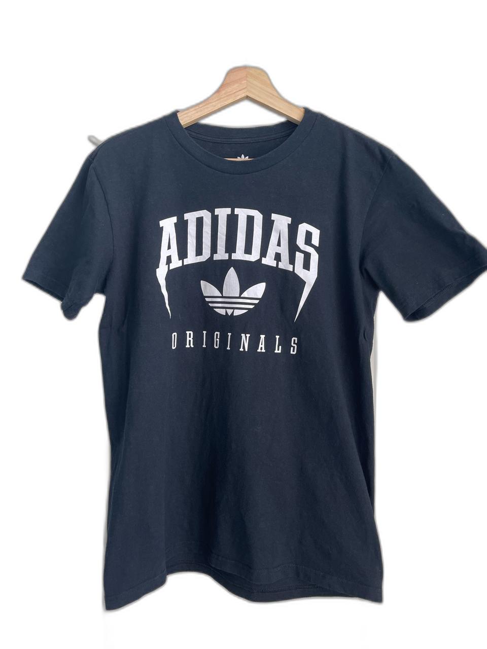 아디다스 블랙 반팔 티셔츠(S)