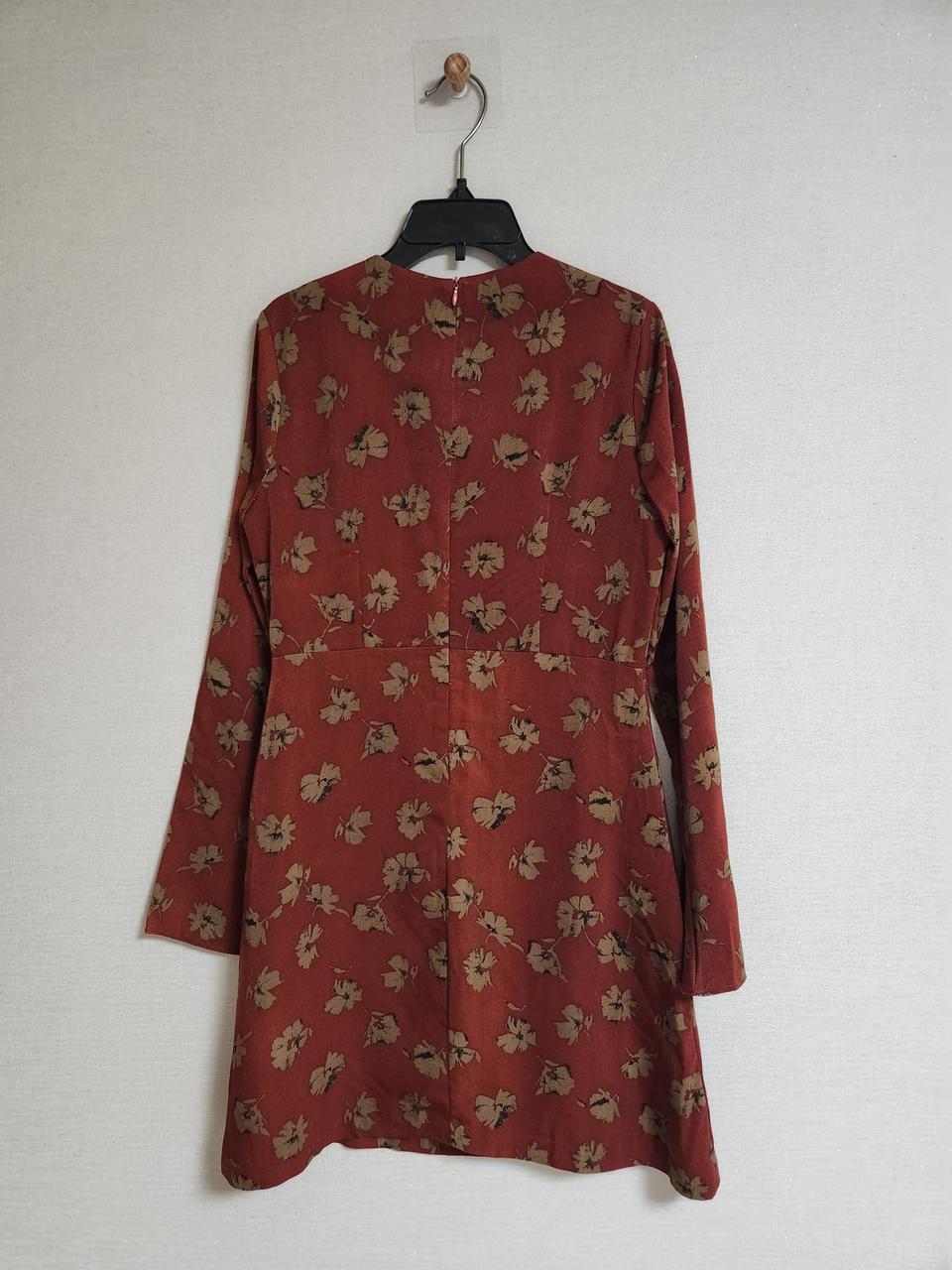 새상품(S) - 차분한 분위기 원피스