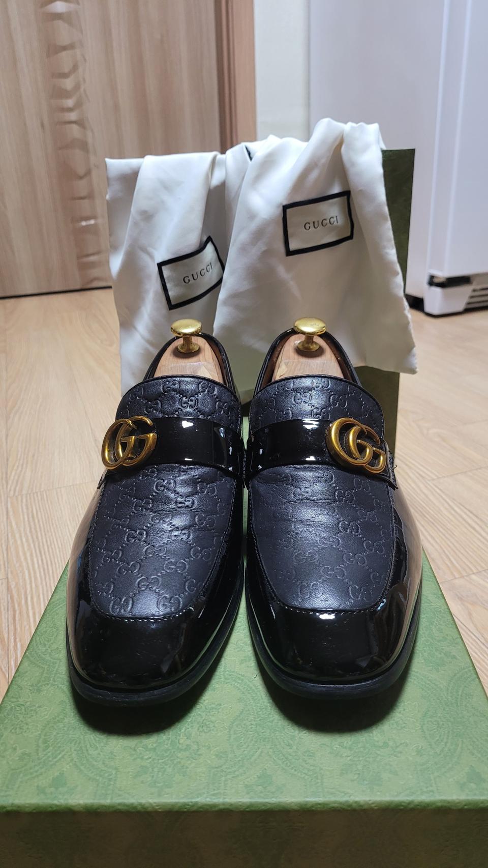 구찌 스니커즈 판매합니다! (판매완료)