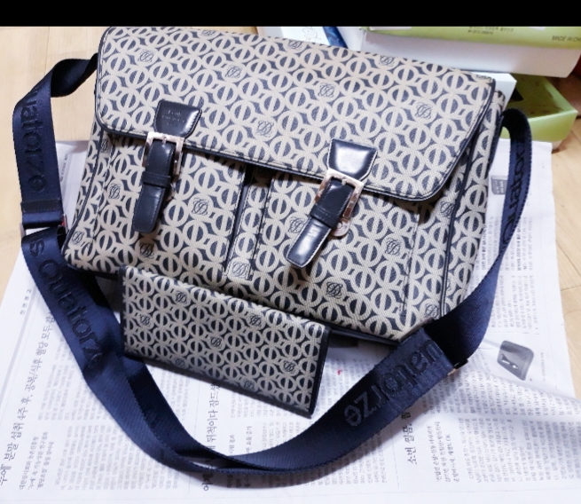 루이까또즈 메신저백+장지갑세트