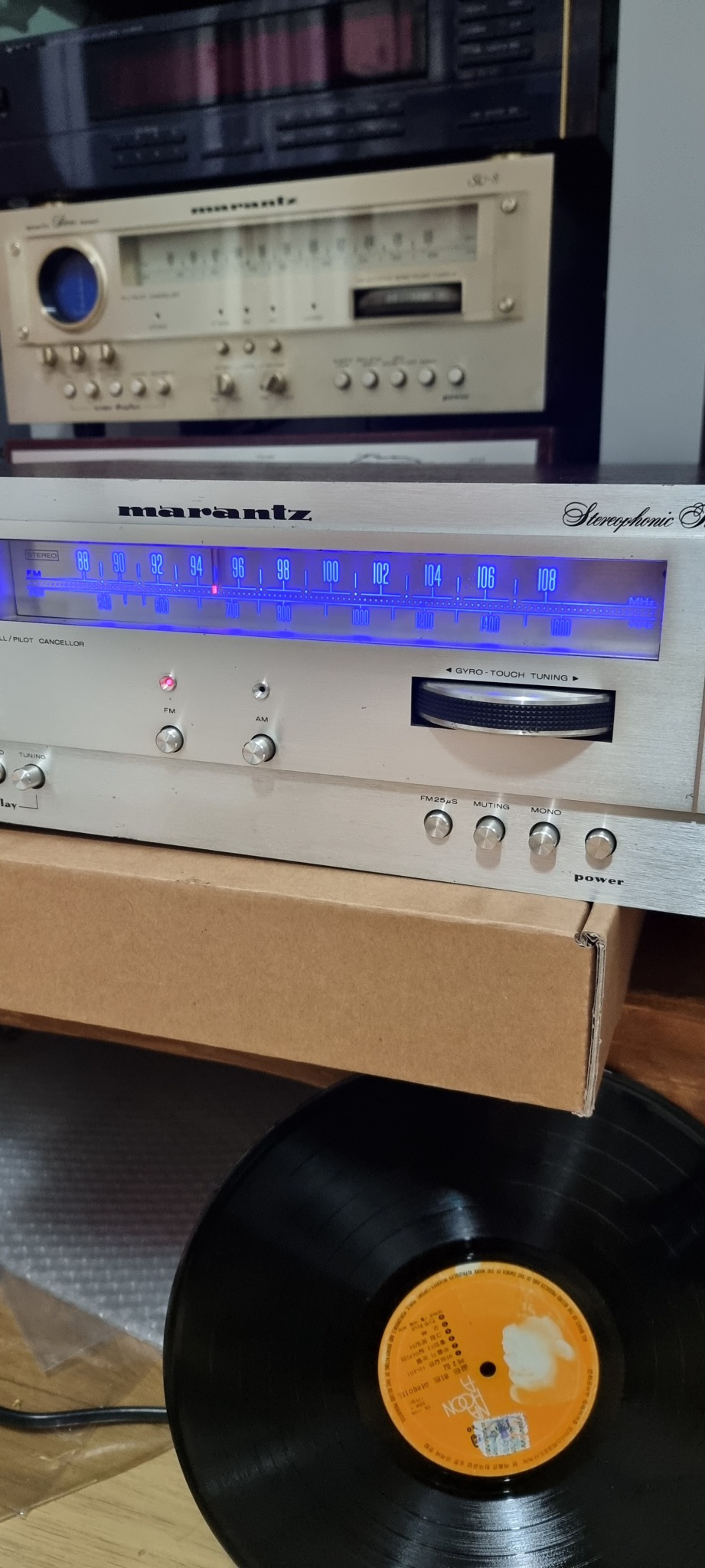 마란츠튜너 2110