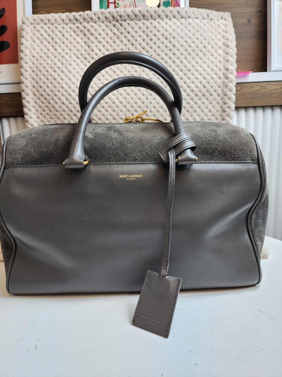 정품/생로랑스웨이드 토드백