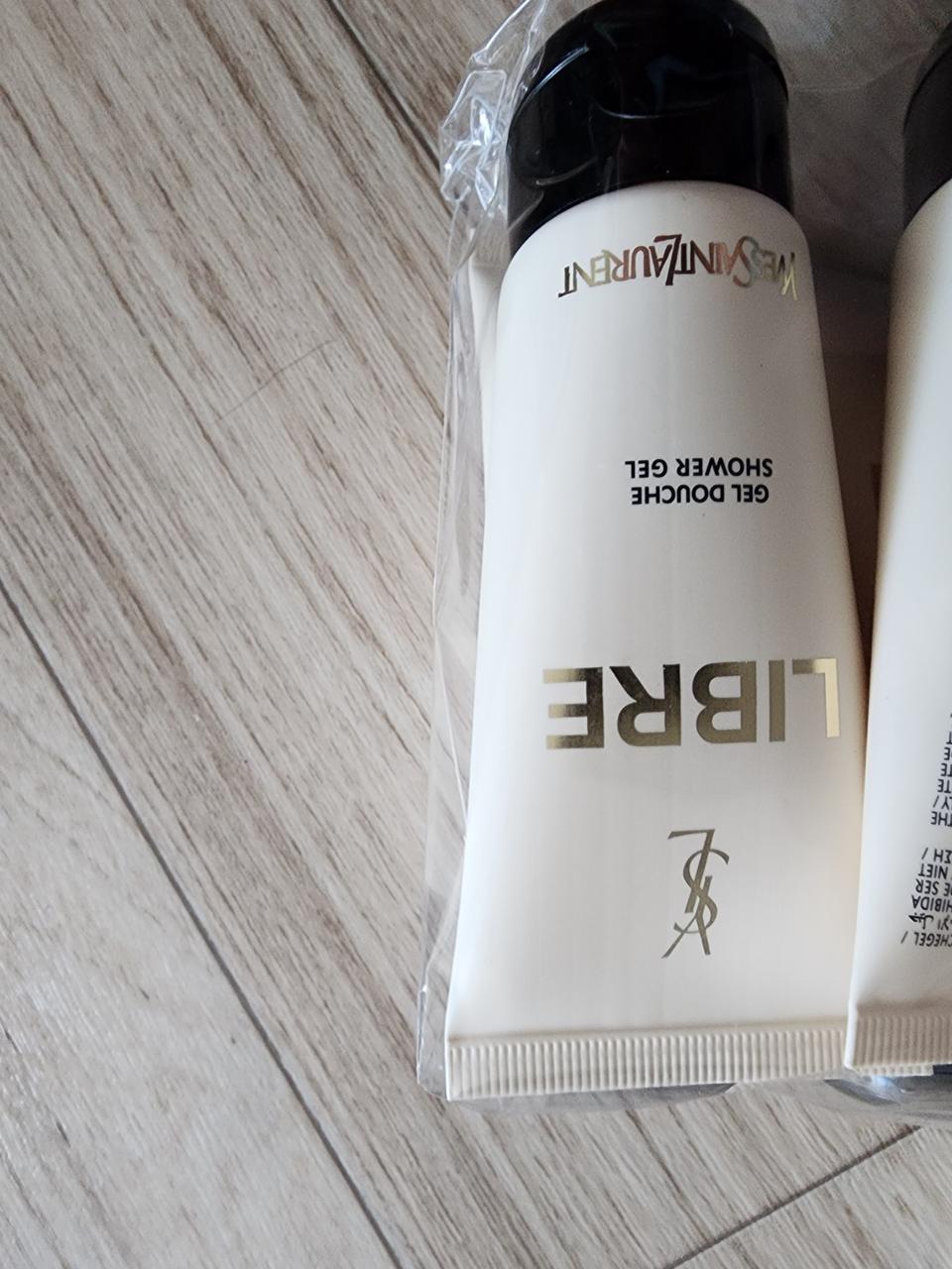 입생로랑 샤워젤