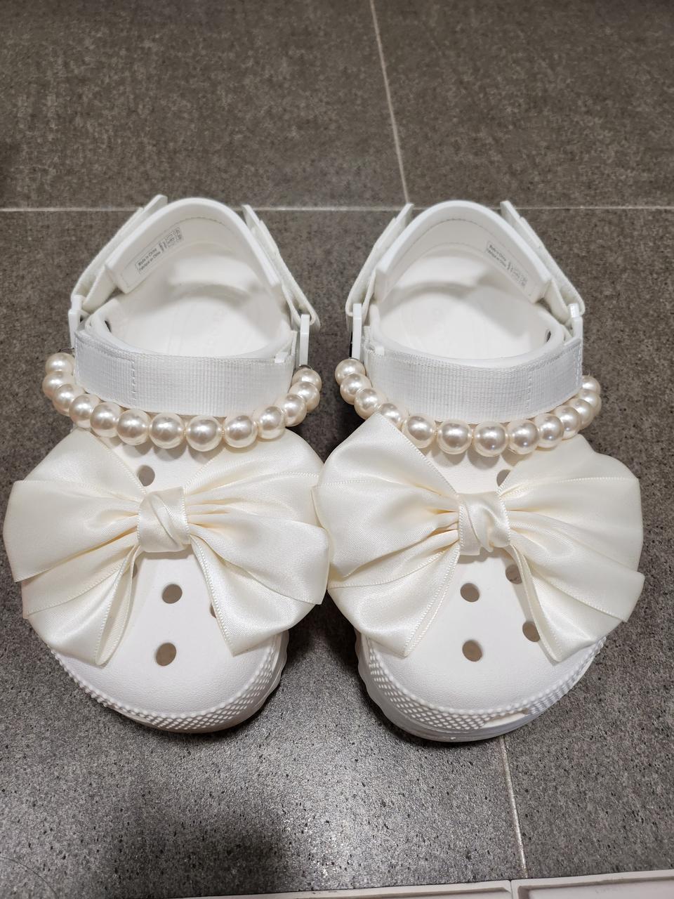 크록스 빅사이즈 리본, 진주체인(235-240용) 지비츠