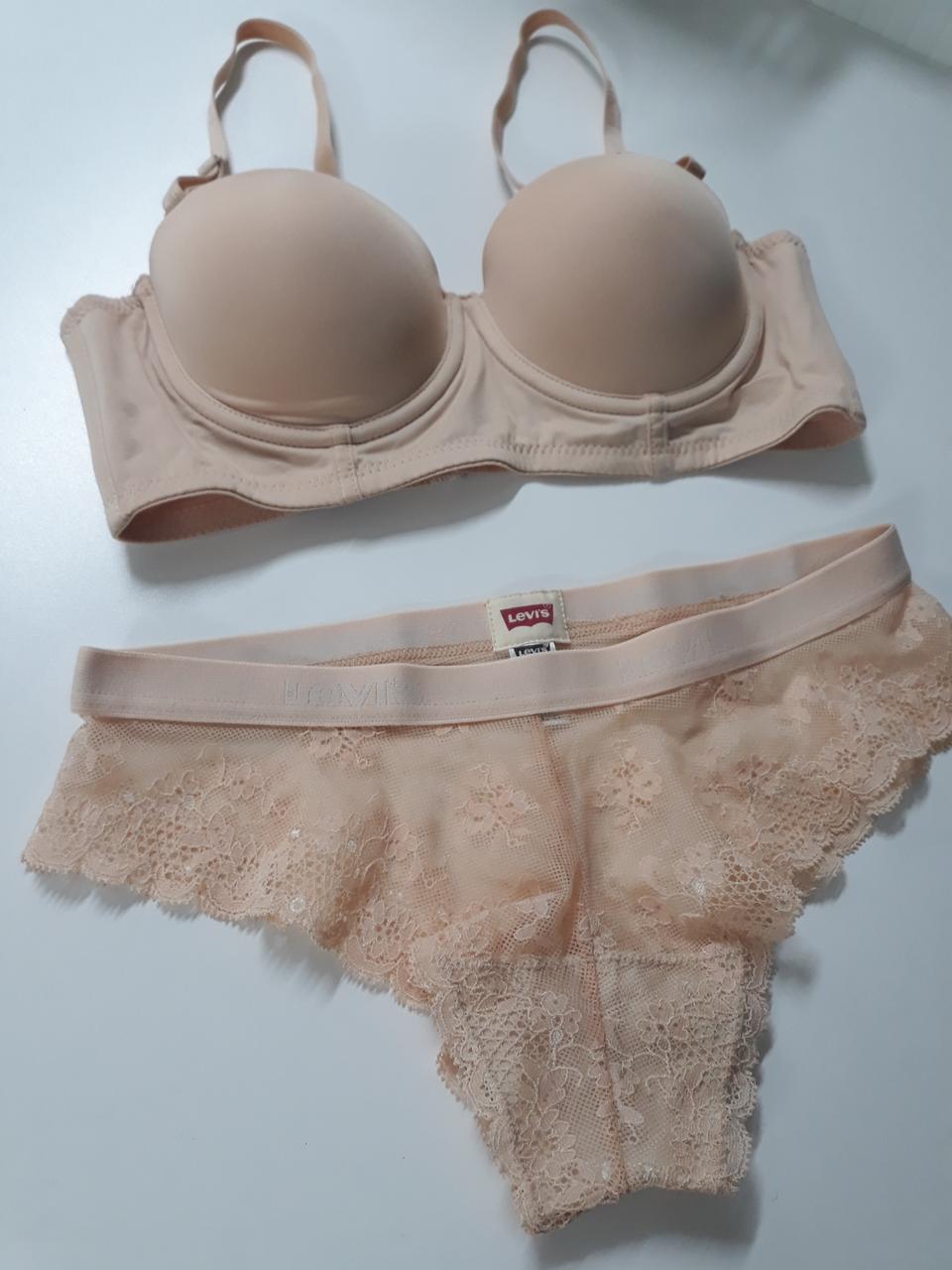 리바이스  탑브라셋트 (새거)