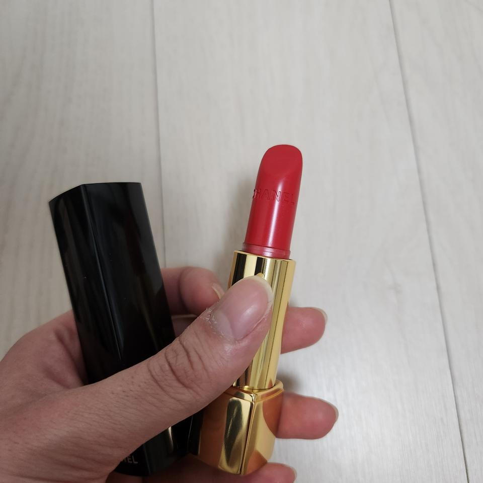 샤넬 루쥬 알뤼르 172