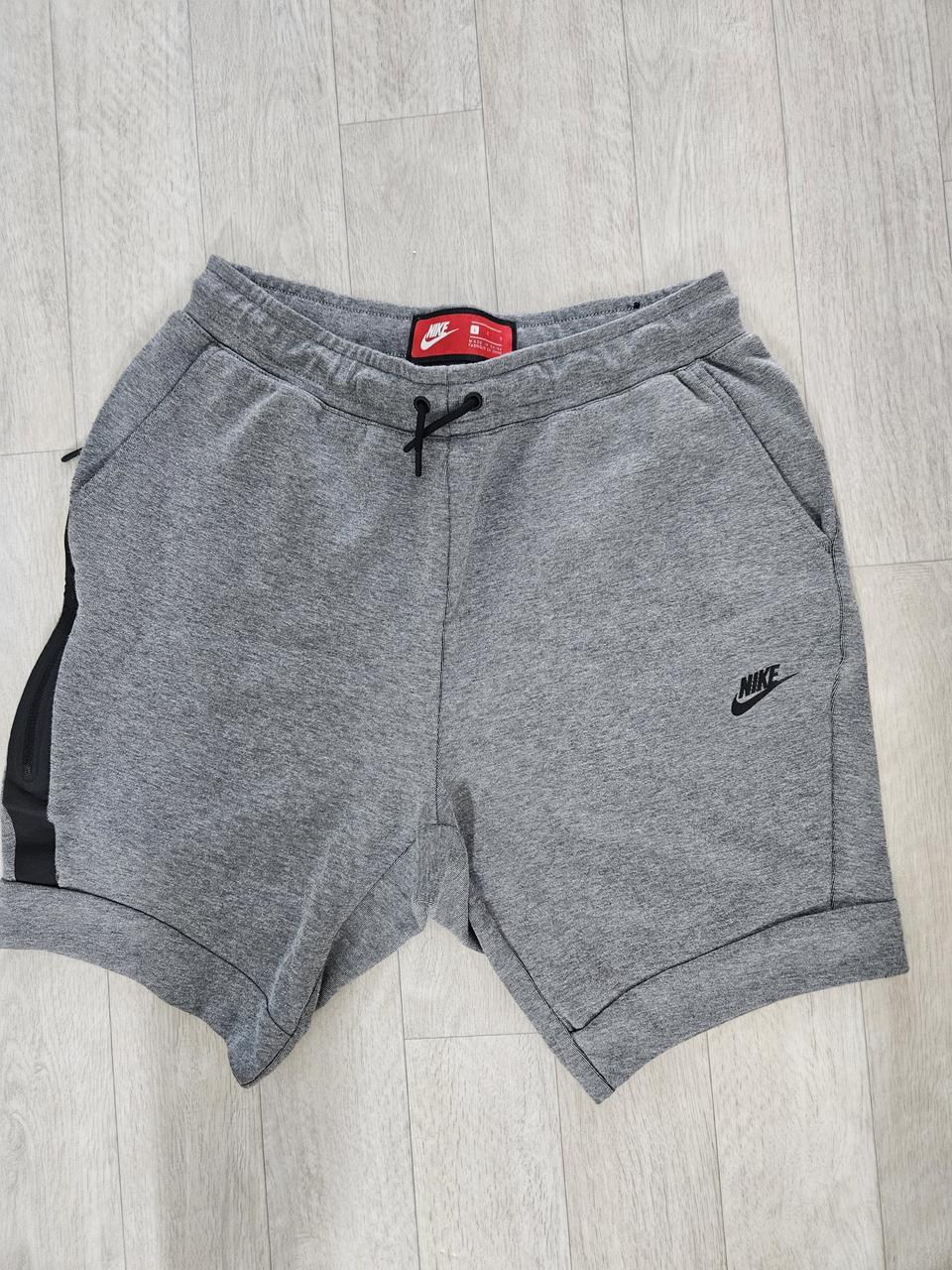 나이키 테크팩 반바지