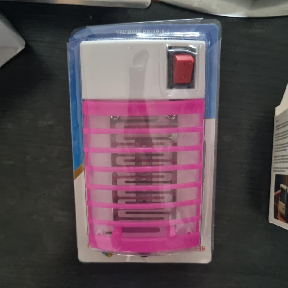 해충 바퀴벌레 거미 벌레 모기 퇴치기