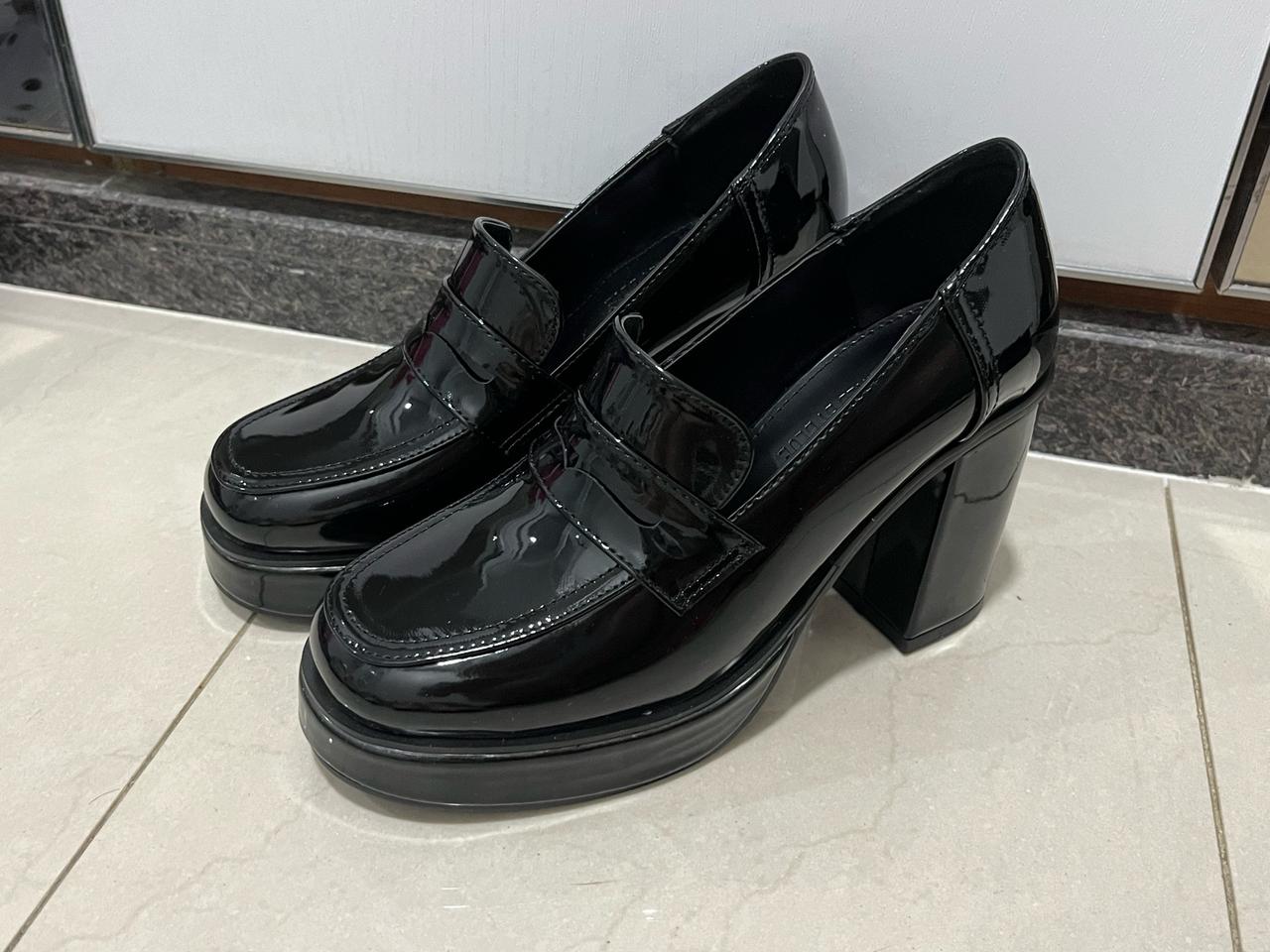 통굽 로퍼힐 애나멜 새제품