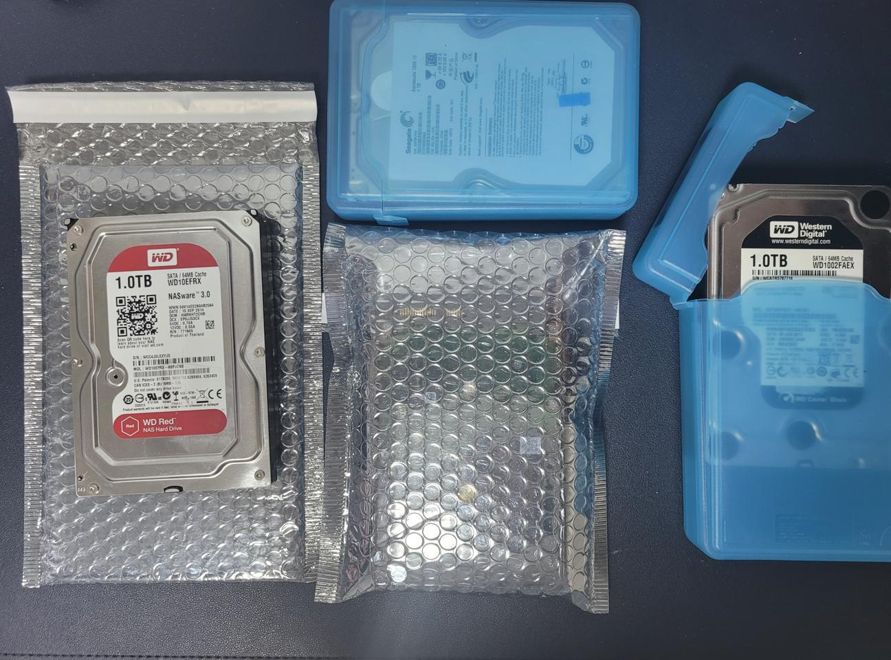 하드디스크 3.5 1TB 4개  일괄 판매합니다