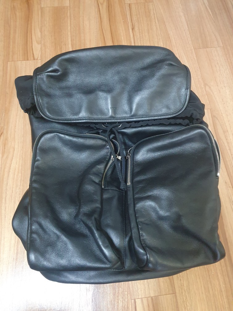 시스템 소가죽 백팩