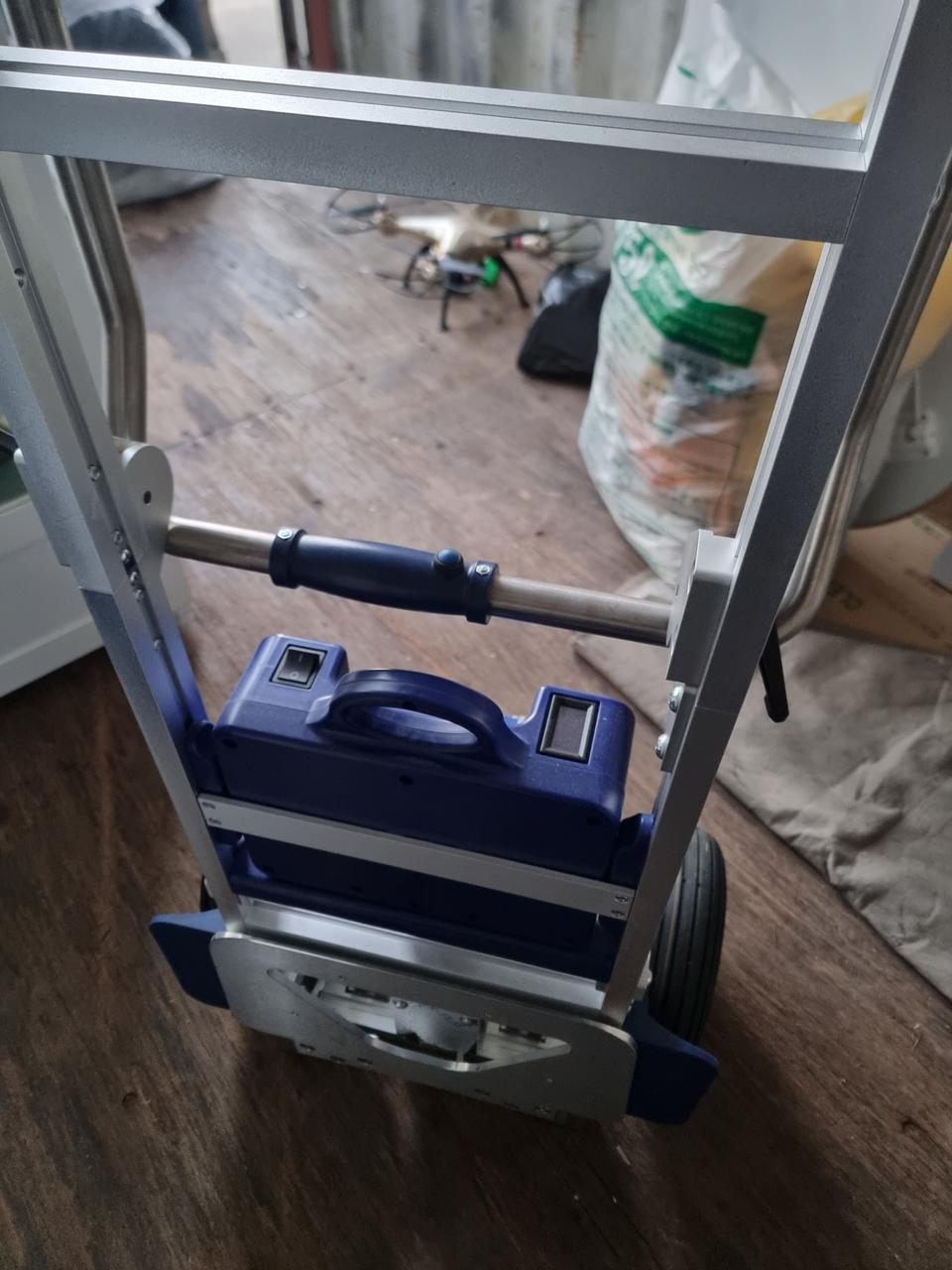 xsto  계단 전동구르마 팝니다