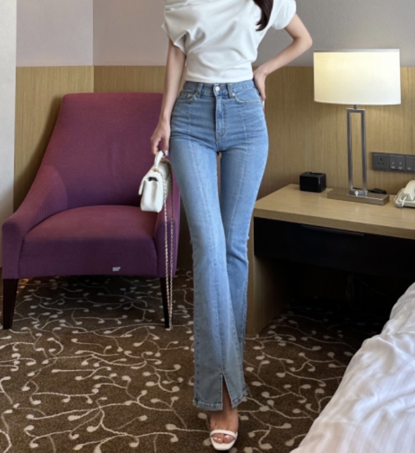 앞트임 청바지 팔아요(새상품 S사이즈)