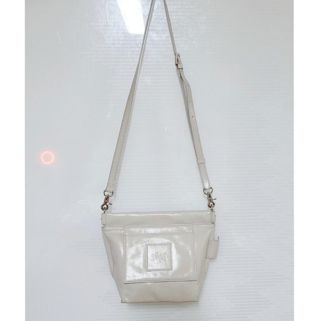 소프트서울 밀크 레더백 크리미 소프트서울가방