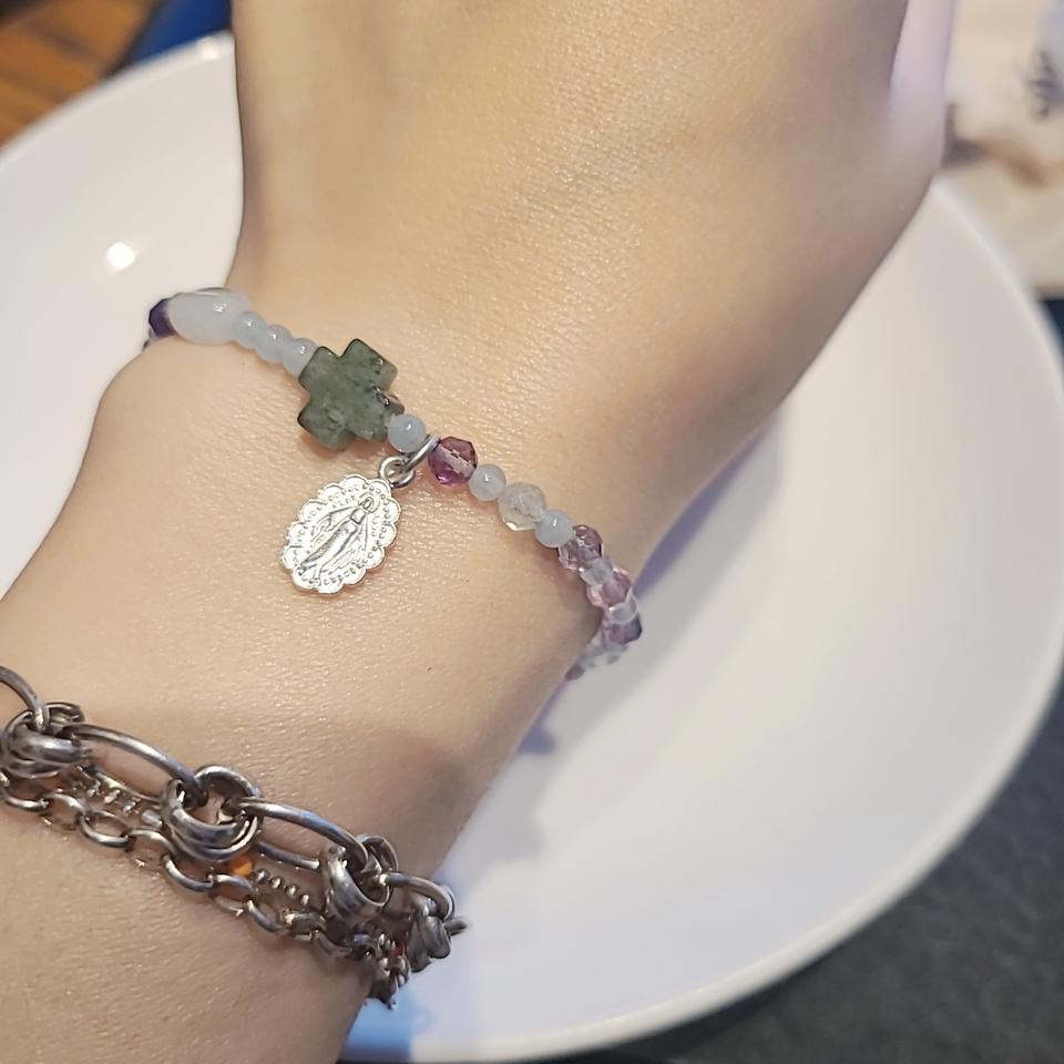 묵주팔찌  천연투어멀리