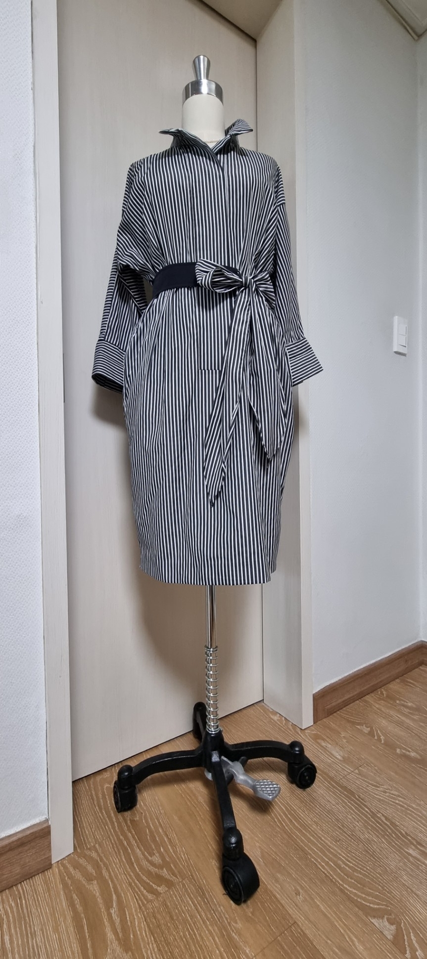 지고트 스트라이프 원피스 (55)