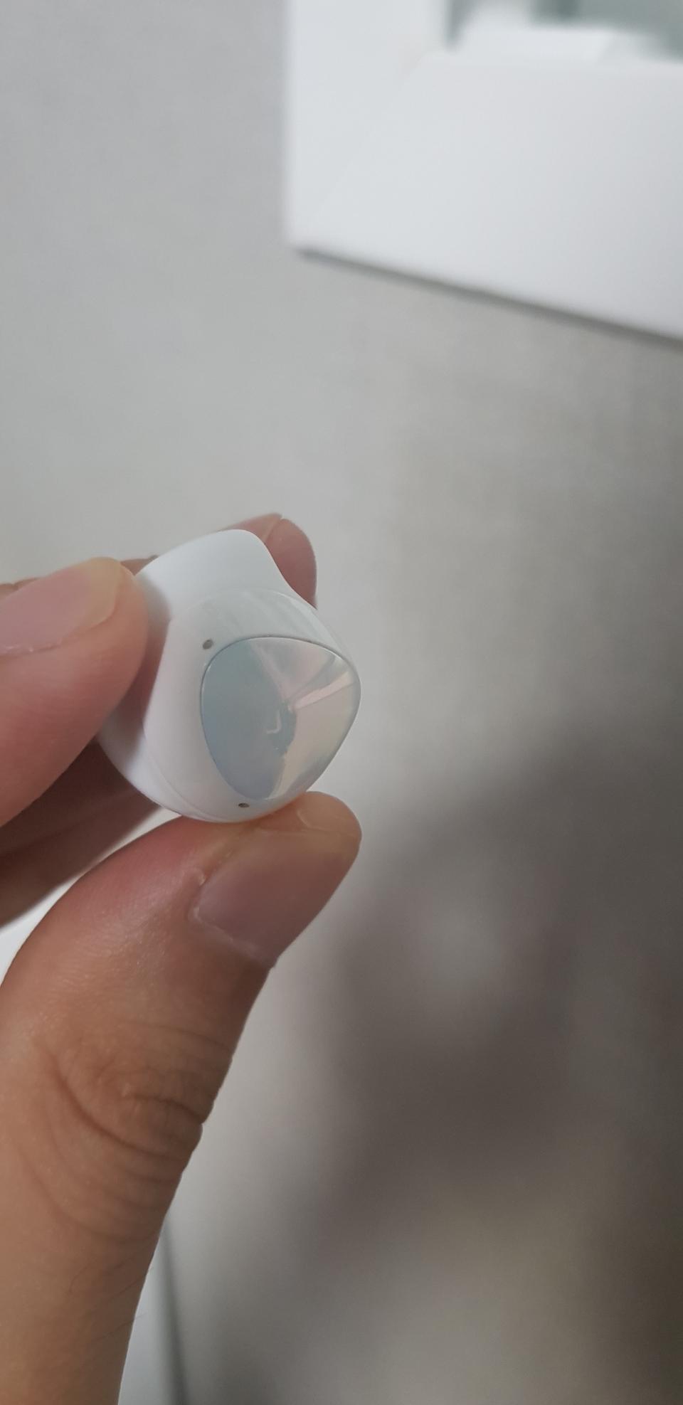 버즈 플러스 화이트 왼쪽,오른쪽 유닛 판매합니다