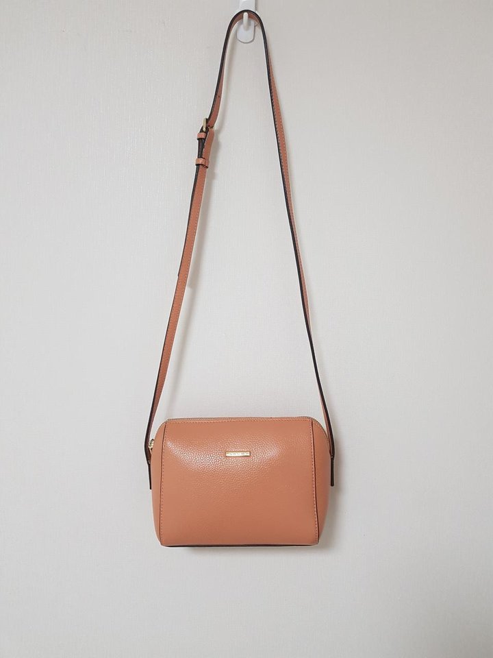 델라스텔라 소가죽 미니 크로스백 | 세컨웨어 델라스텔라 소가죽 미니 크로스백 | 세컨웨어