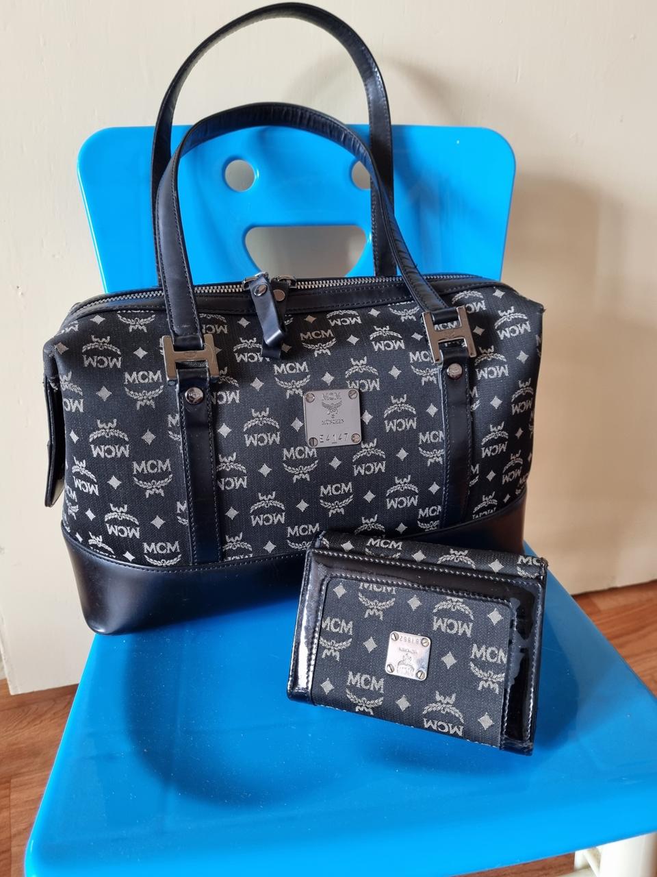 엠씨엠  토트백