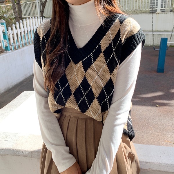 아가일 니트 조끼 레이어드