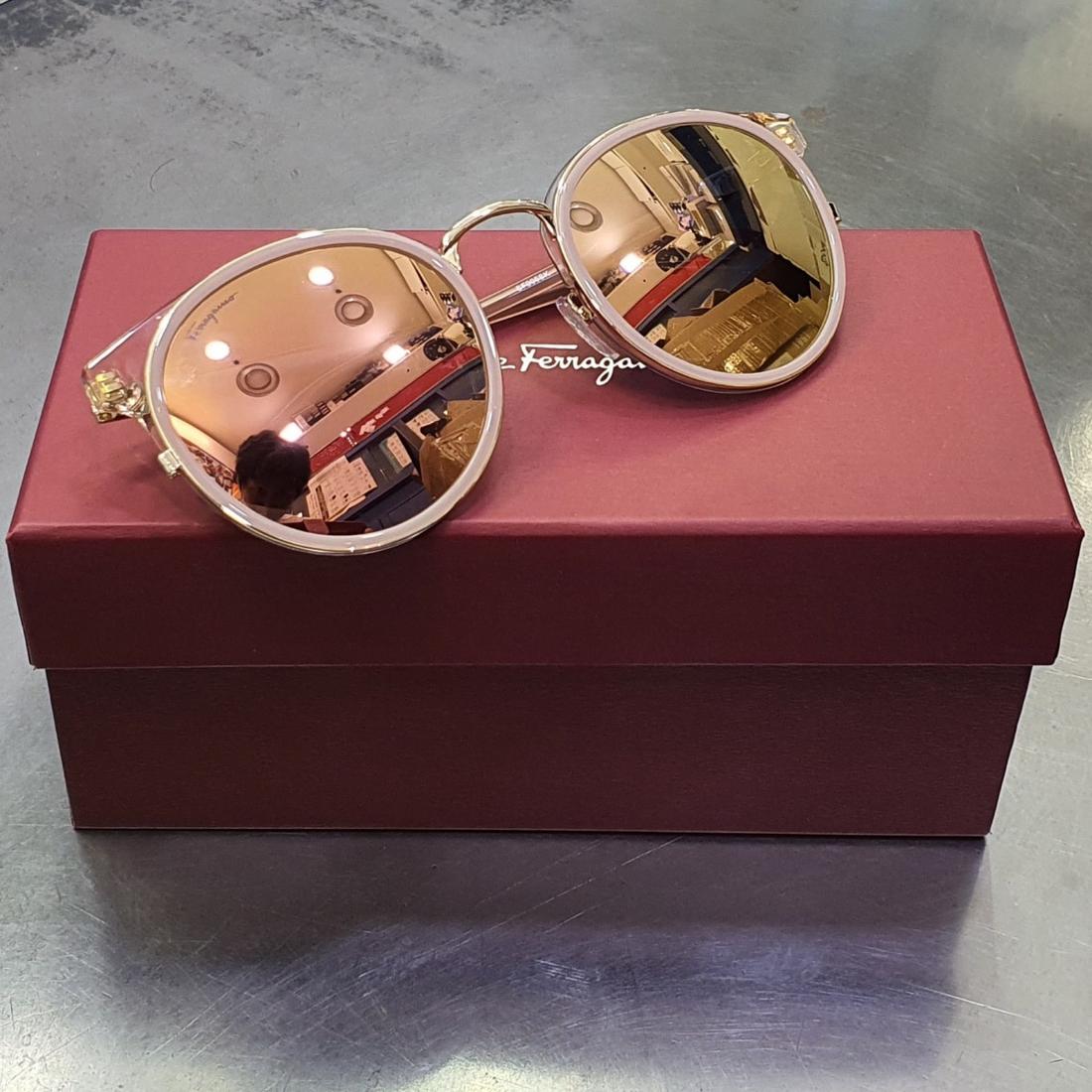 [정품]페라가모선글라스 (55mm) 핑크미러