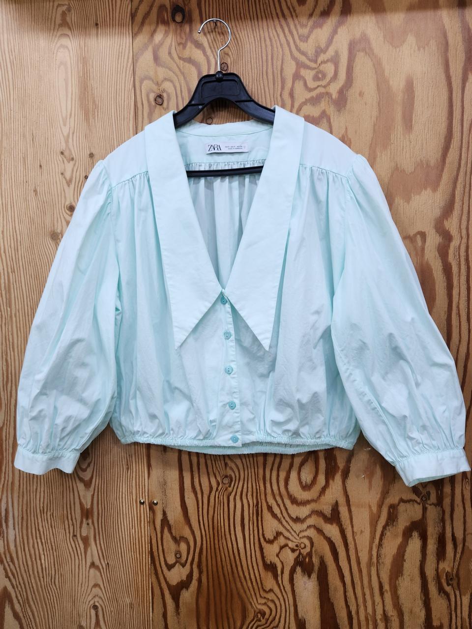 자라   숏자켓형 셔츠 F