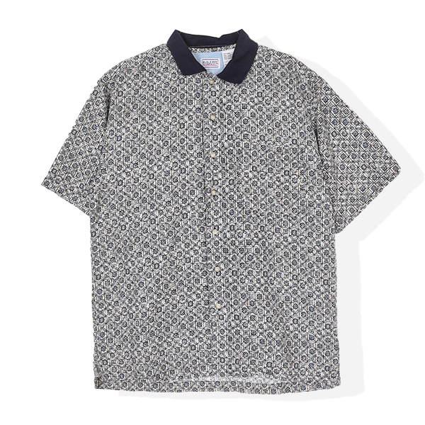 BUGLE BOY COMPANY 패턴 하프 셔츠 (M)