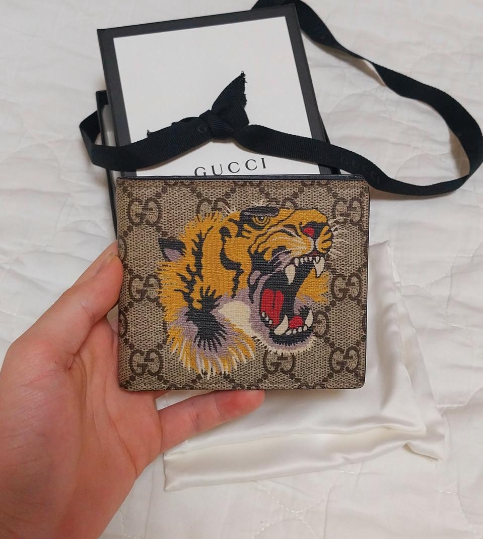 정품 구찌 타이거 프린트 반지갑