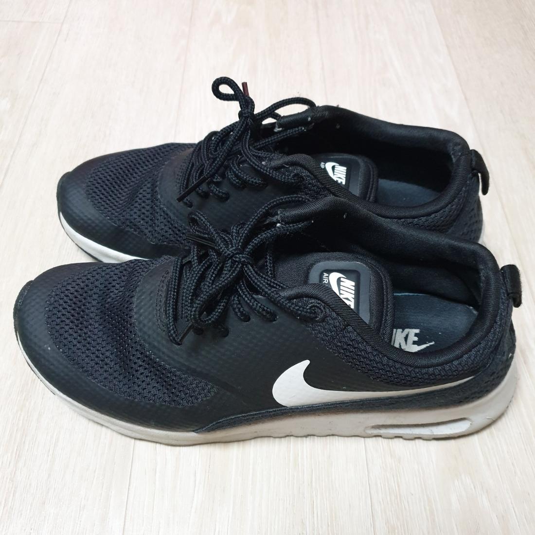 나이키 (NIKE)운동화 235