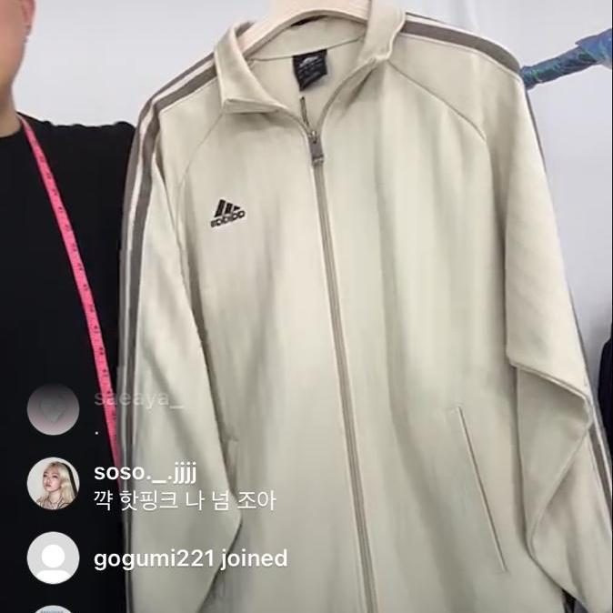 아디다스 베이지 져지 루카 빈티지 입질연이요 ㅜㅜ 비슷한 저지도 구합니다