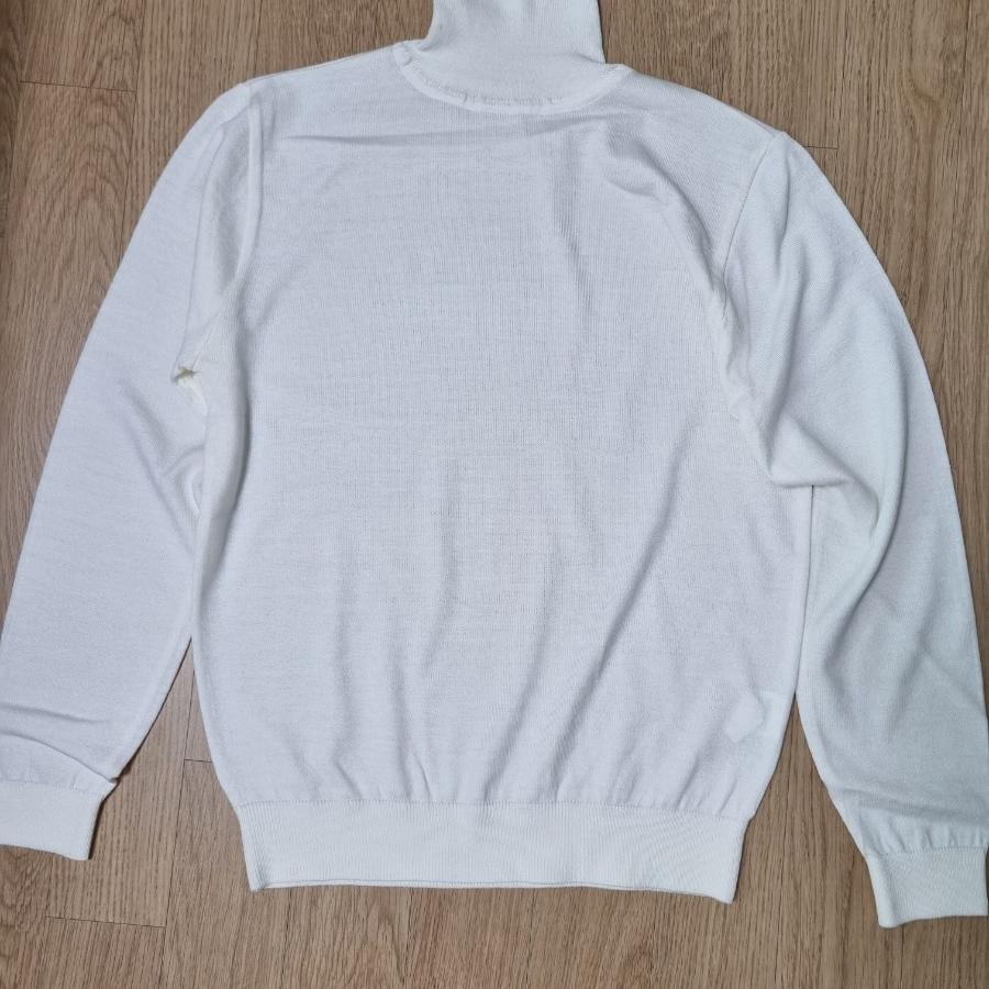 화이트 목폴라 니트 105(새상품)