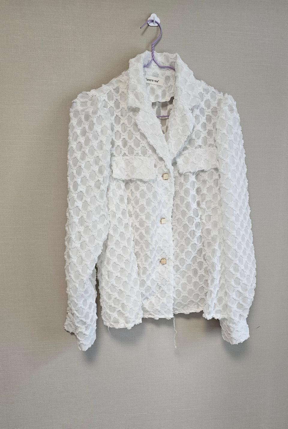 블라우스<새제품>