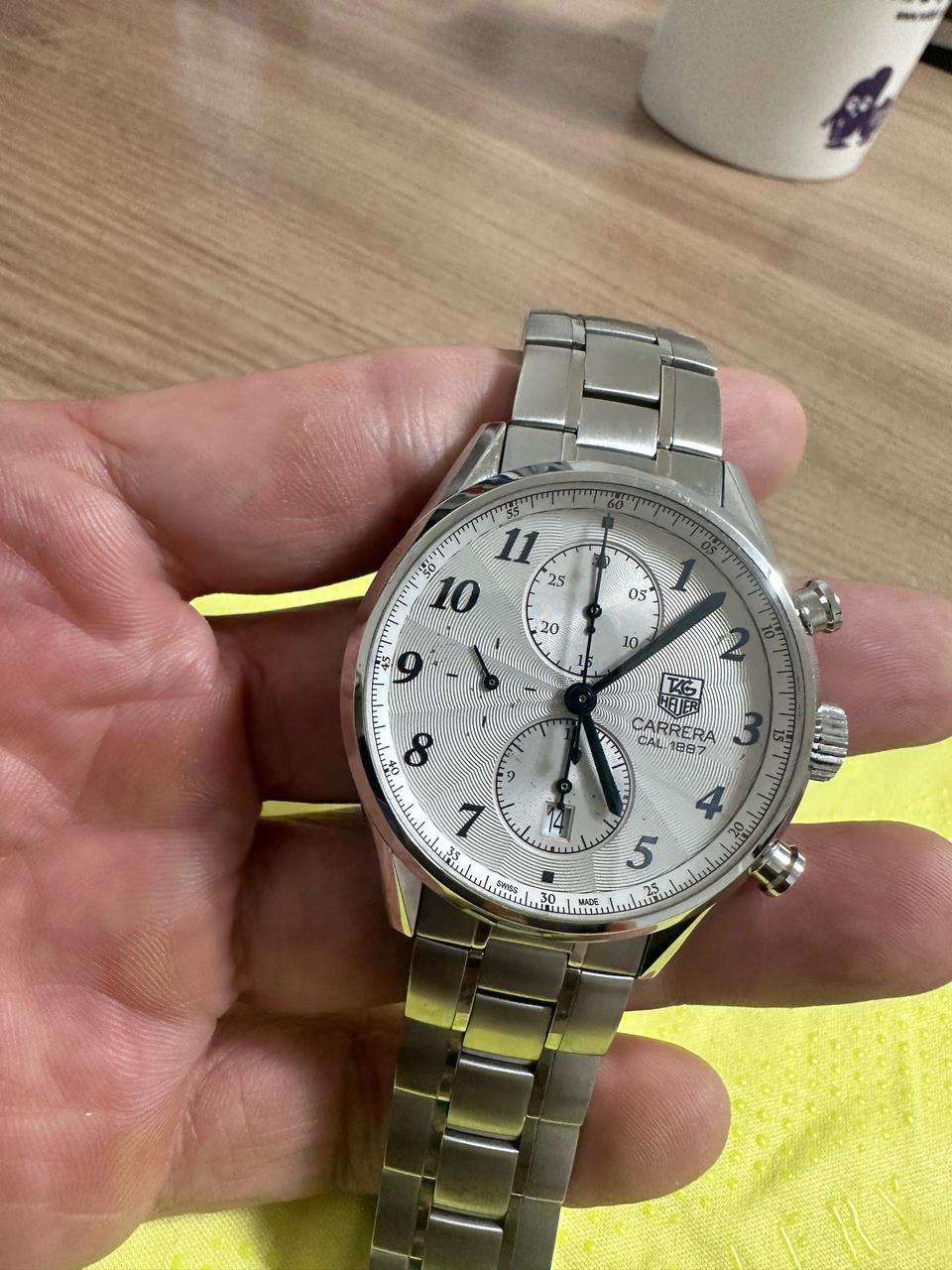 태그호이어 까레라 헤리티지 시계 팔아요