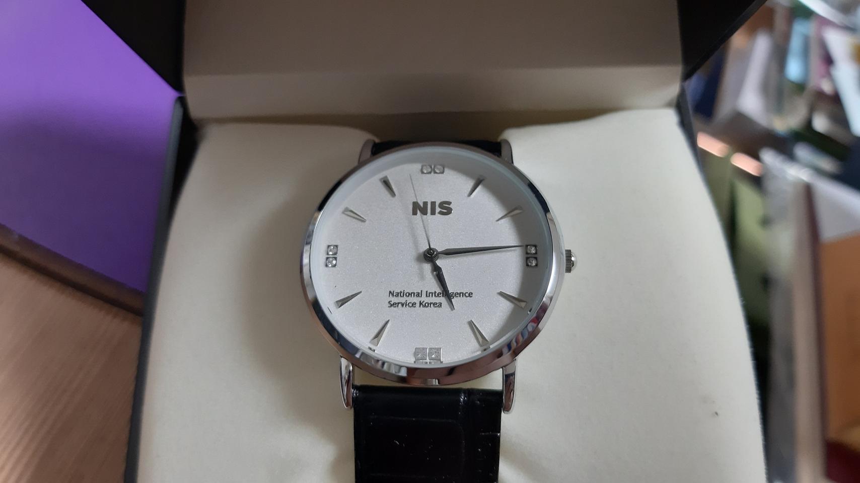 국정원 은장 남성용 시계 미사용