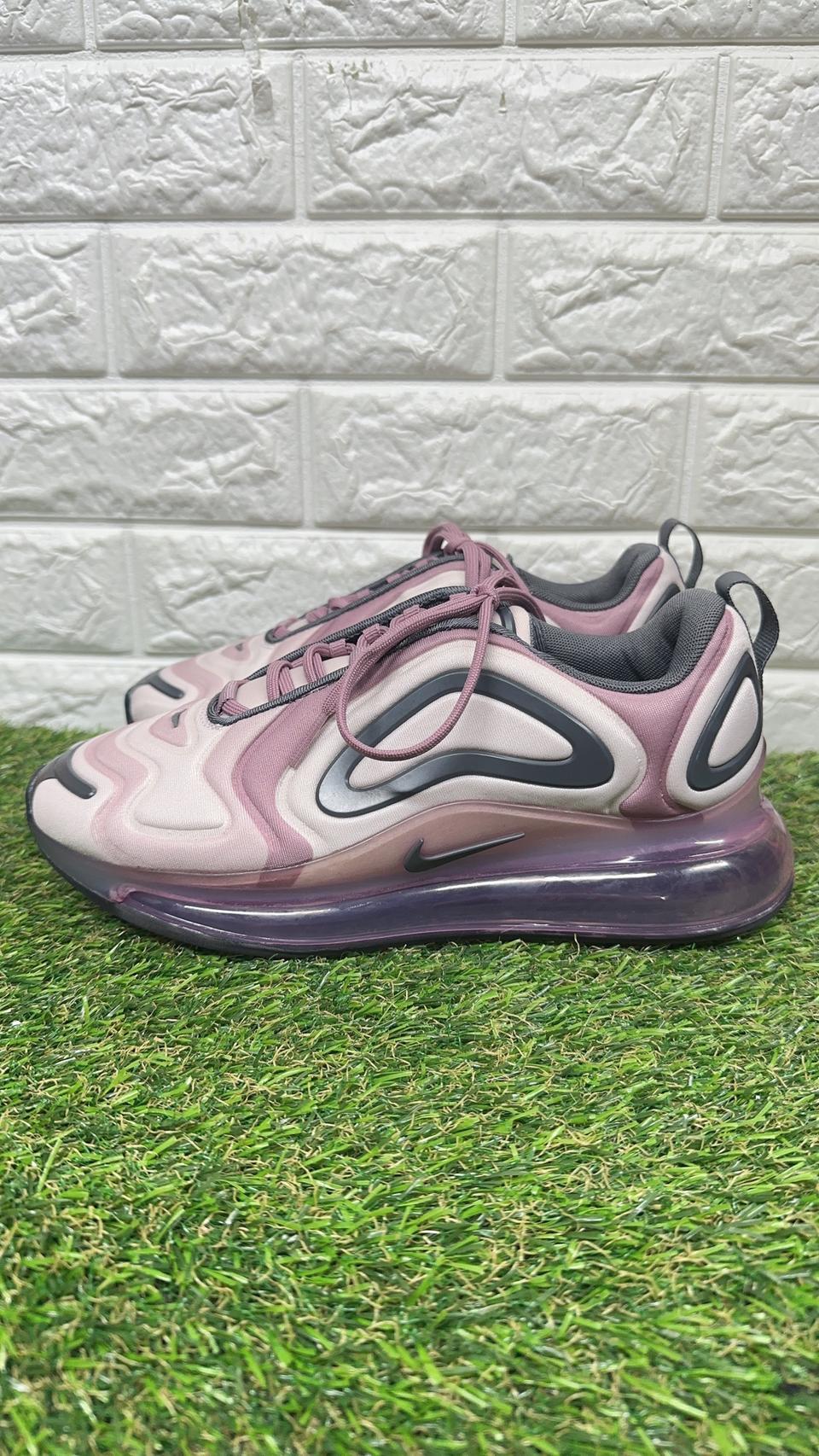 [240]나이키 에어 맥스720 런닝화 운동화