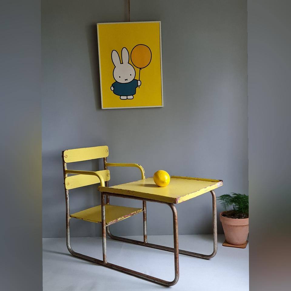 네덜란드 레몬색 학교 의자 빈티지 의자 빈티지 책상 빈티지 스툴 책걸상