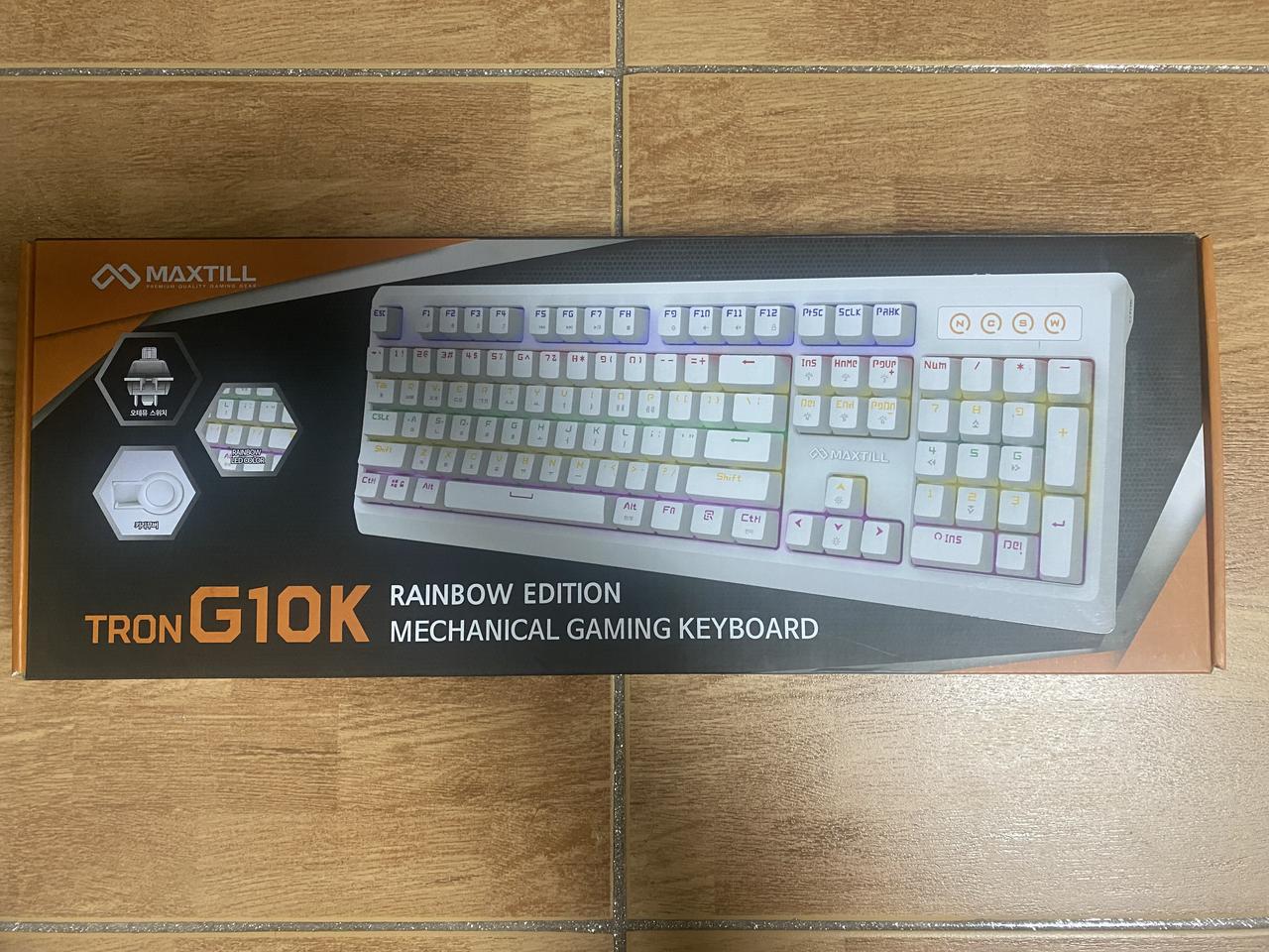 맥스틸 트론 G10K 화이트 청축 기계식 게이밍 키보드  미사용제품