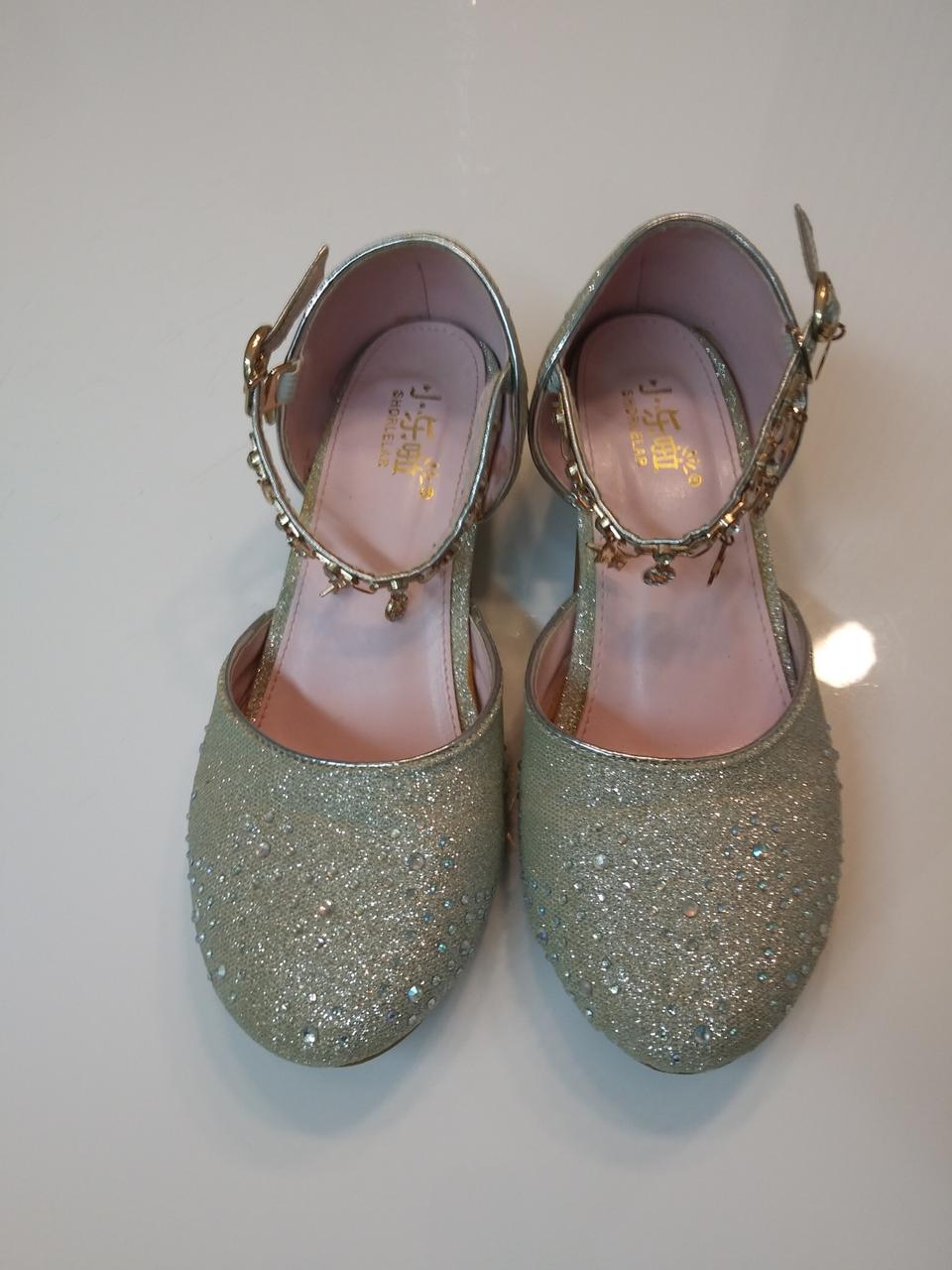 여아 실버 반짝이 구두 사이즈220