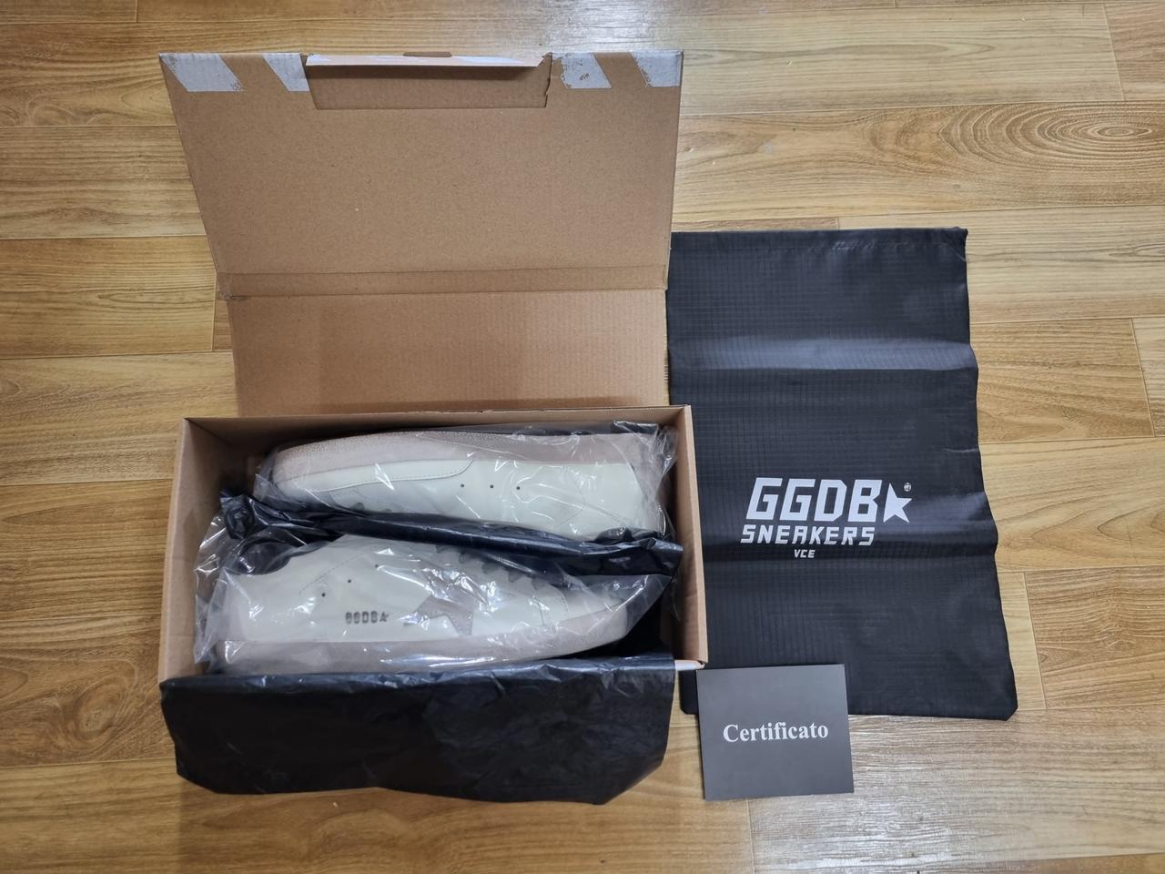 골든구스 스니커즈41 265