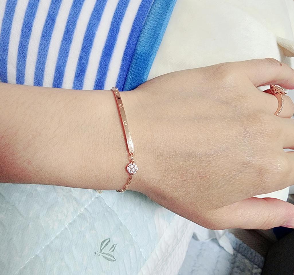 세련된 스타일 14k팔찌(새상품)☆오늘만 정리가 제품내려요.