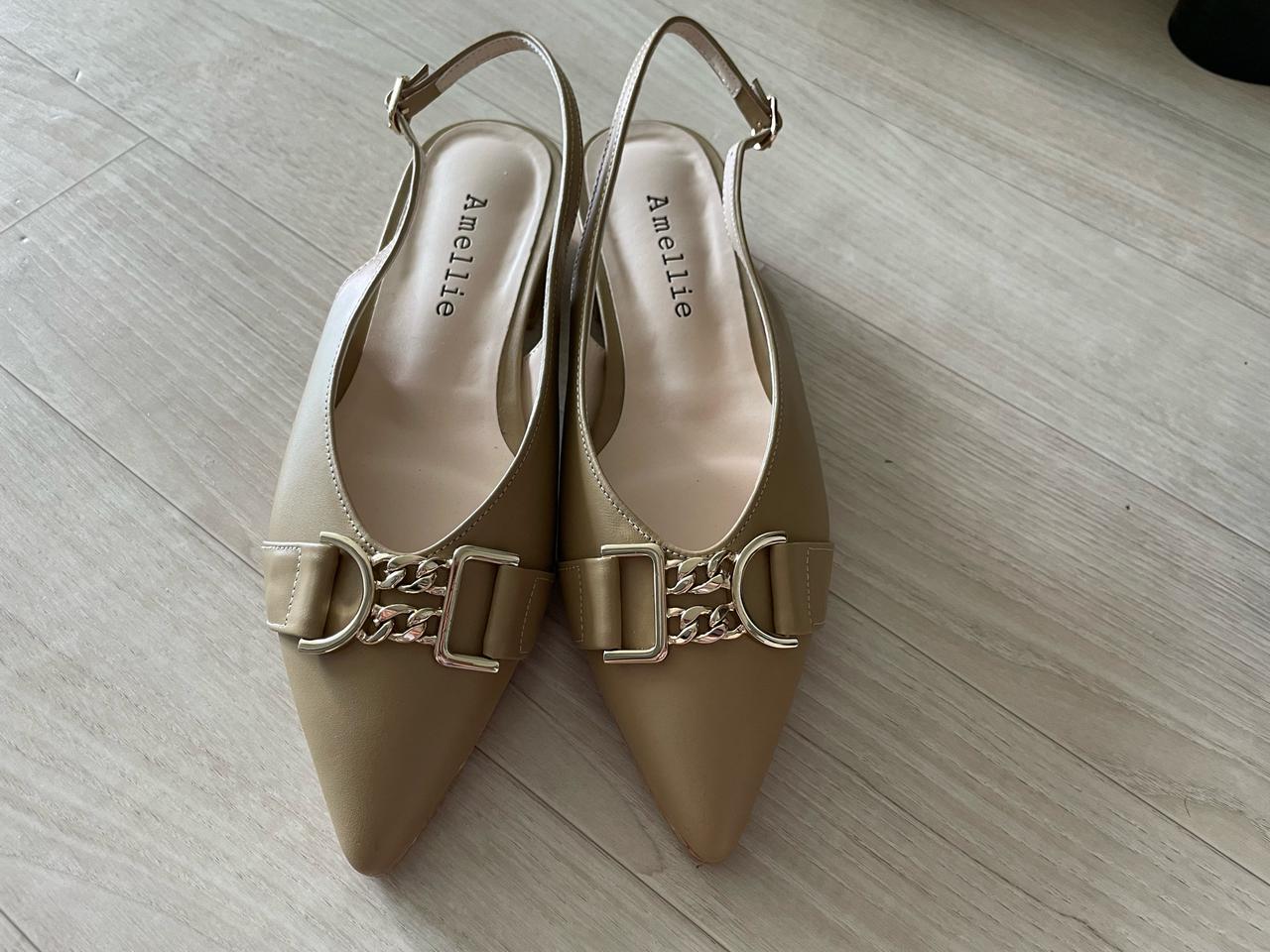 아멜리에 샌들(225 새상품)