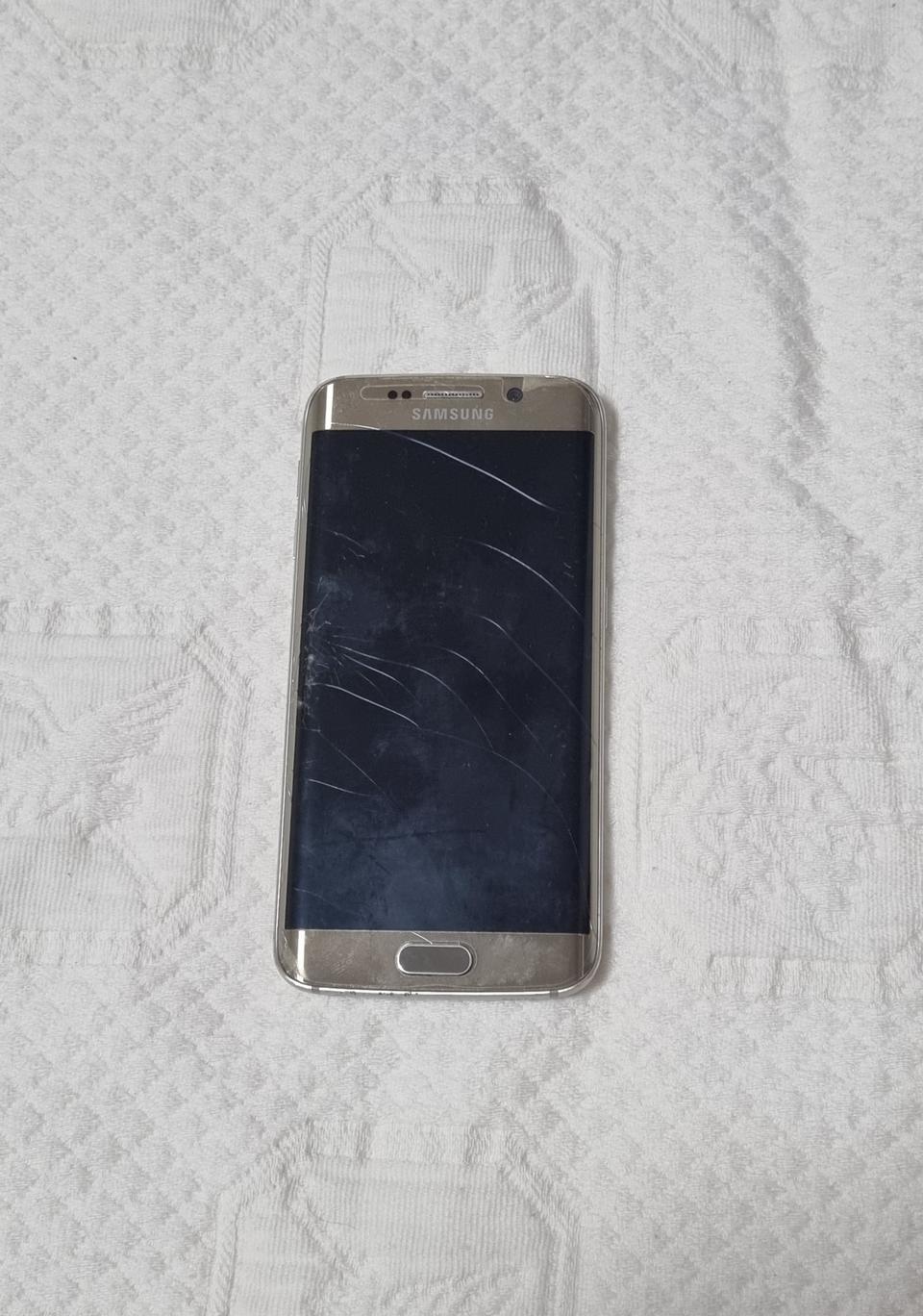 삼성 갤럭시 s6 엣지 팝니다