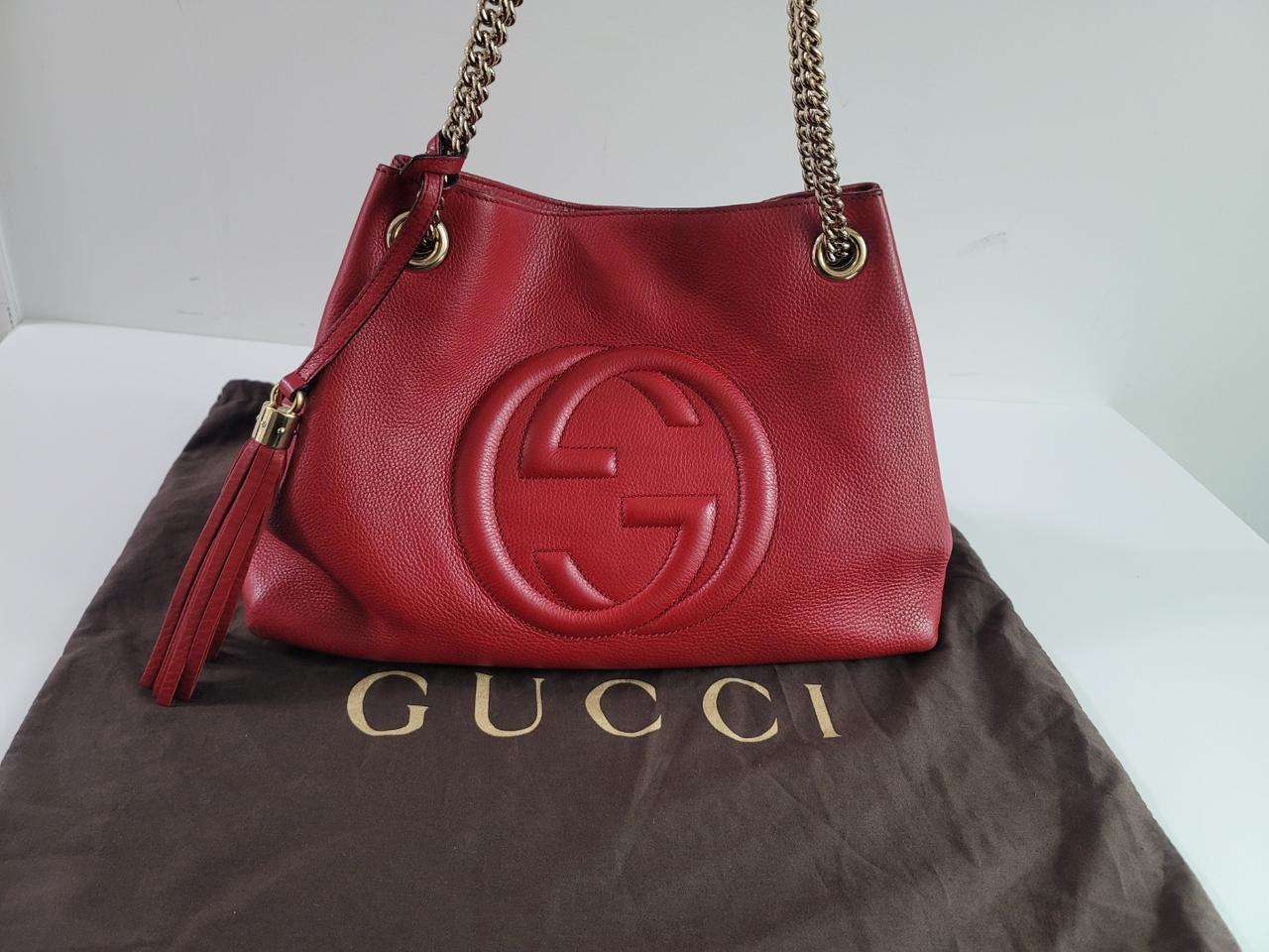 구찌 소호 테슬 금장 숄더백