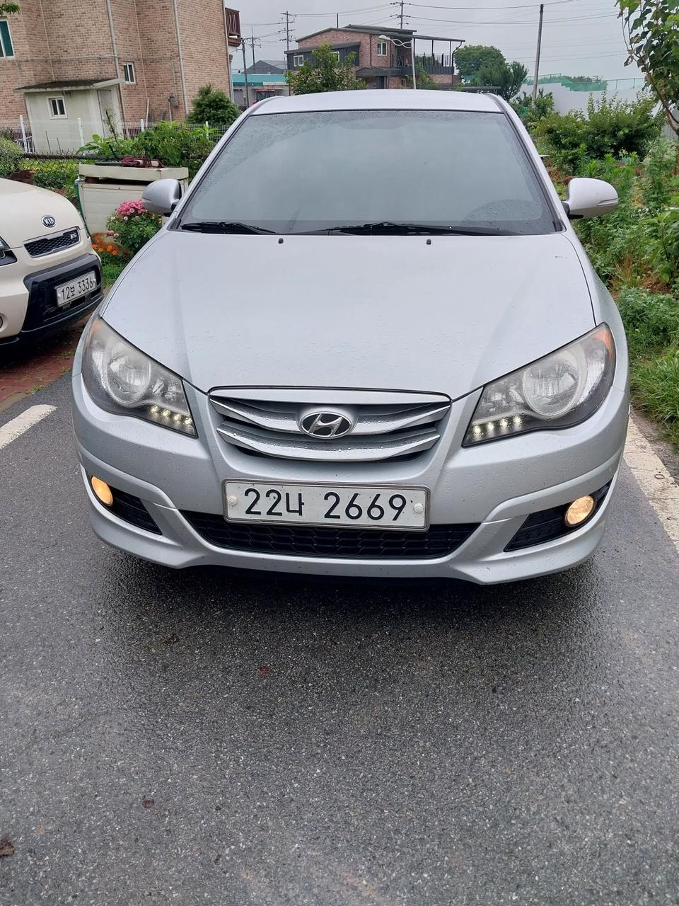 아반떼 엘피지 하이브리드