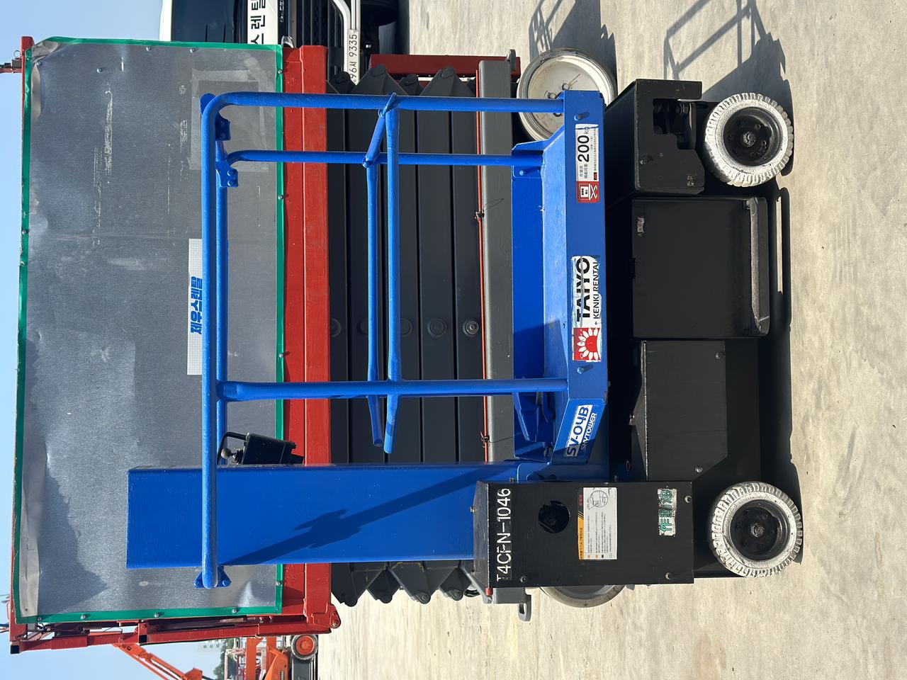 엘리베이터도 타는 고소작업대? 작업은 6m까지!