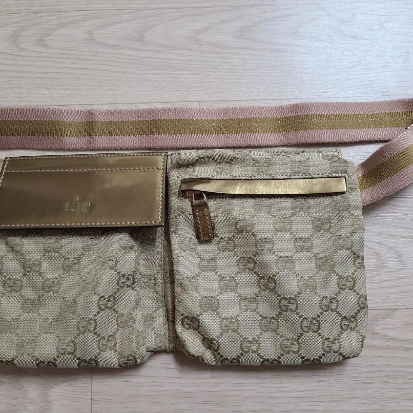 구찌 투웨이 힙쌕 금장