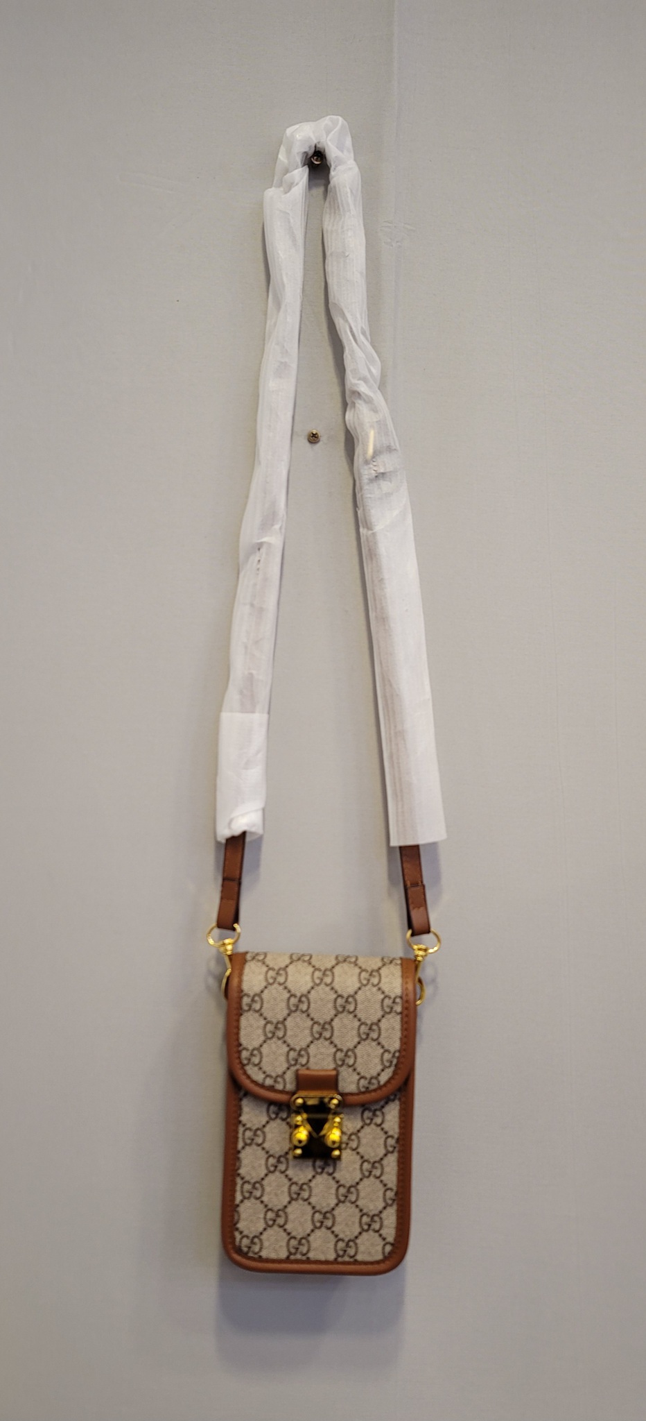 휴대폰 크로스백(새거) 택포