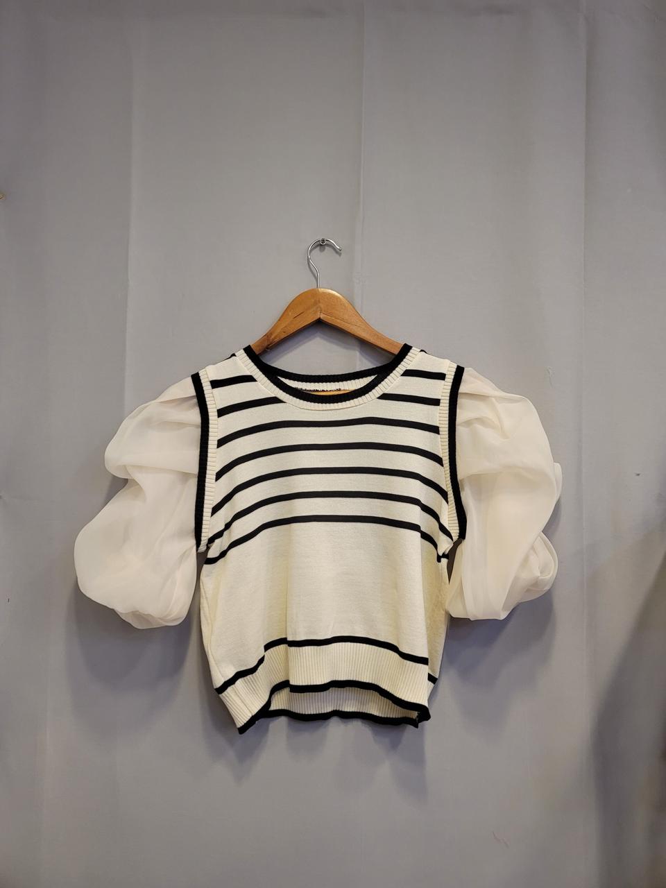 오간자 퍼프소매 세미크롭 반팔 여름니트티(새옷)  택포