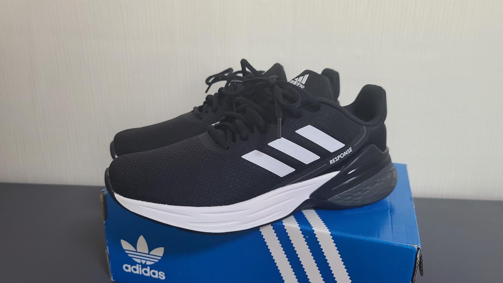새상품 아디다스 리스폰스 270 정사이즈