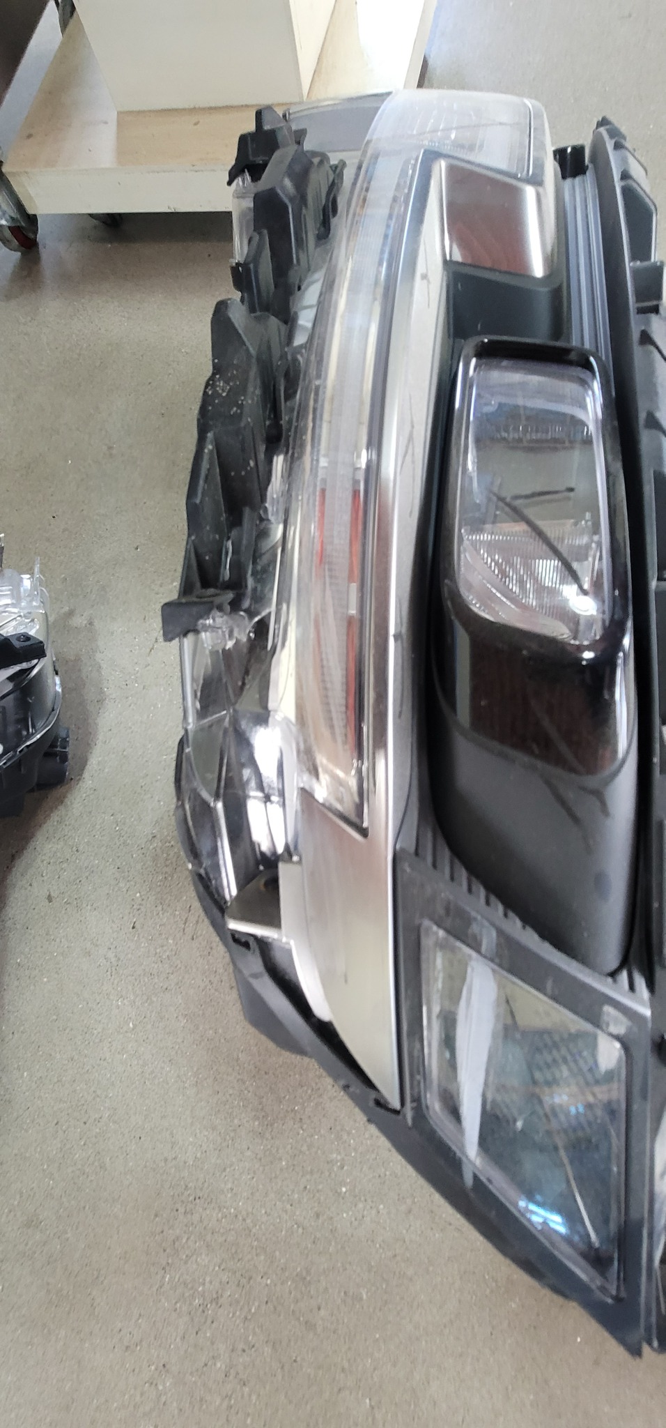 헤드라이트 테일램프